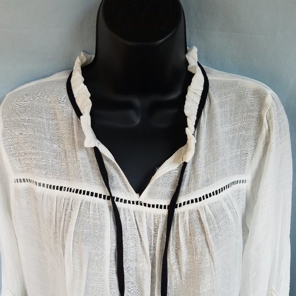 NWT Small Nadine West Active USA Rolled Cuff White Top - Picture 3 of 11